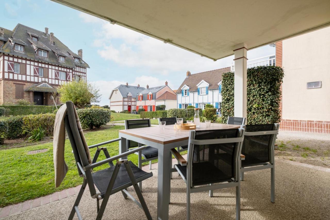 Pierre & Vacances Premium Residence De La Plage Le Crotoy Exterior photo