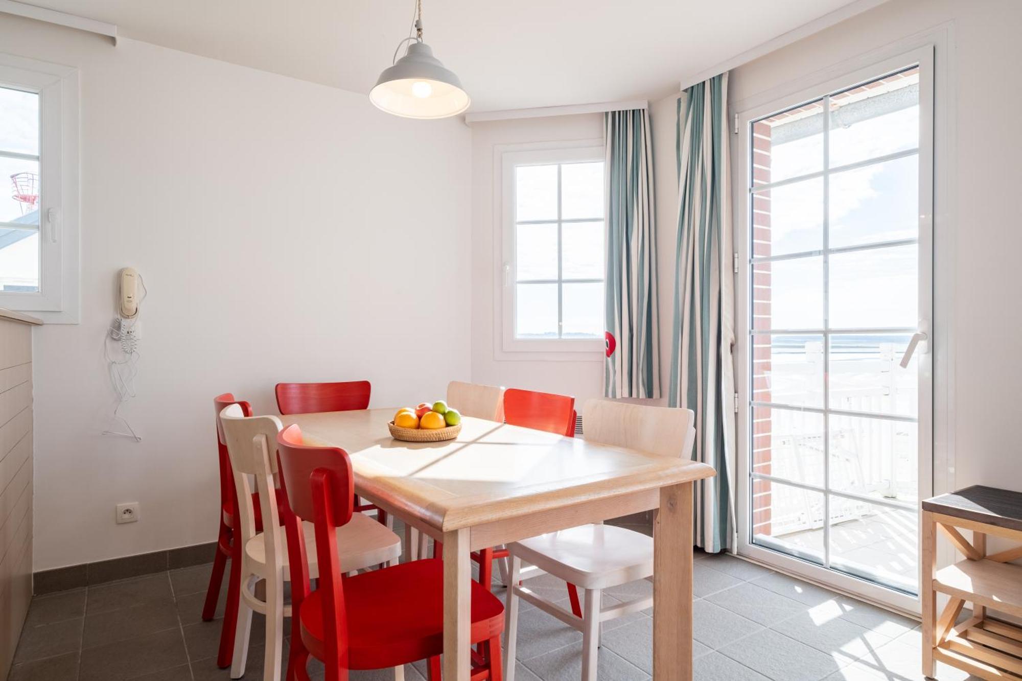 Pierre & Vacances Premium Residence De La Plage Le Crotoy Exterior photo