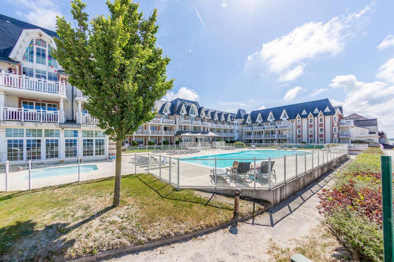 Pierre & Vacances Premium Residence De La Plage Le Crotoy Exterior photo